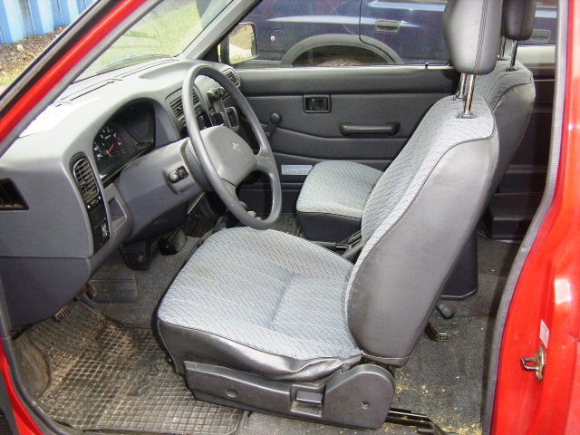 Behördenfahrzeuge
-10