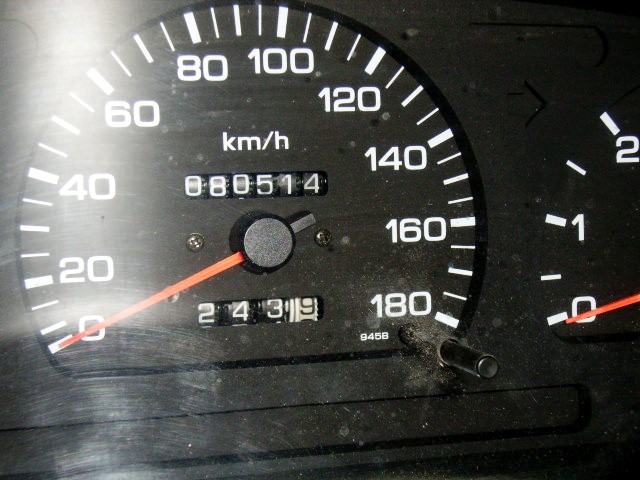 Behördenfahrzeuge
-11