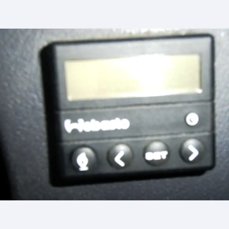 Behördenfahrzeuge
-13