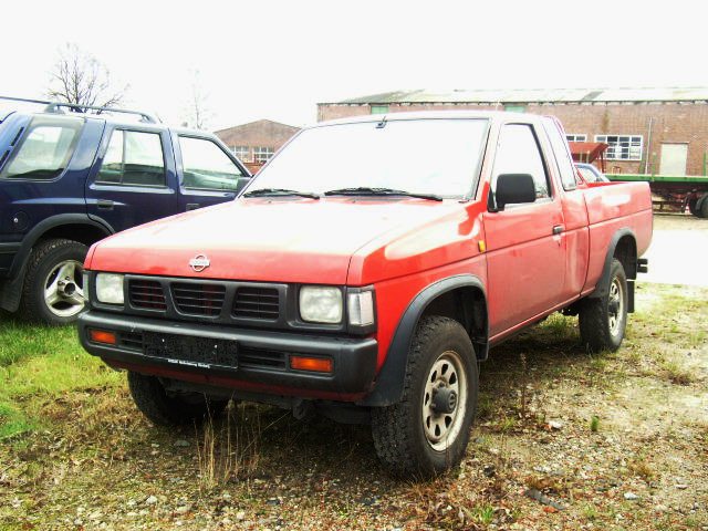 Behördenfahrzeuge
-1