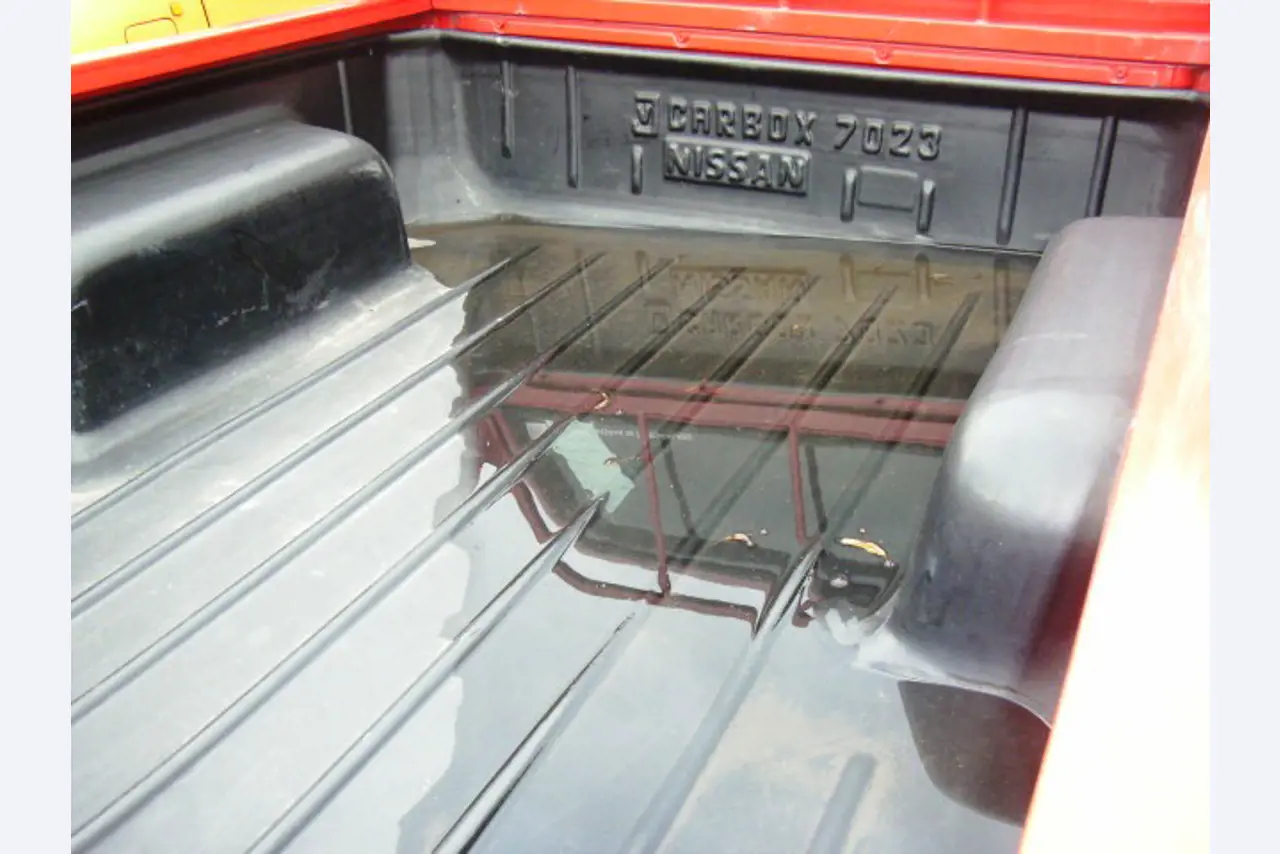 Behördenfahrzeuge
-4