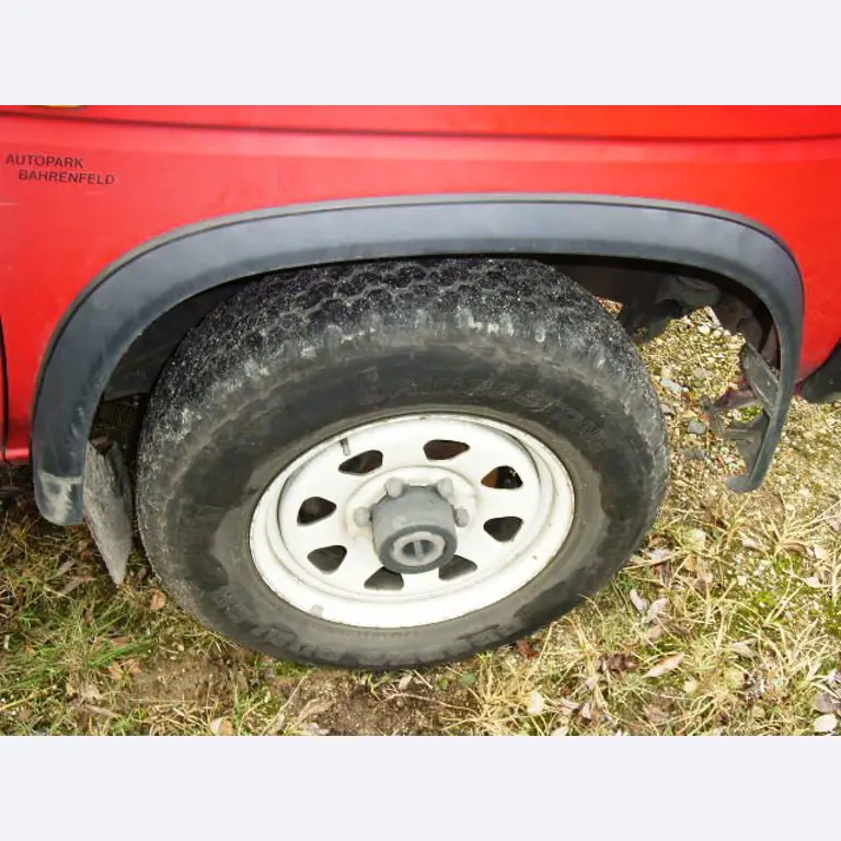 Behördenfahrzeuge
-5