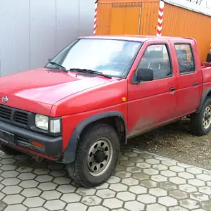Pickup 4x4 Doppelkabine Nissan 2.5D (MD21) DK