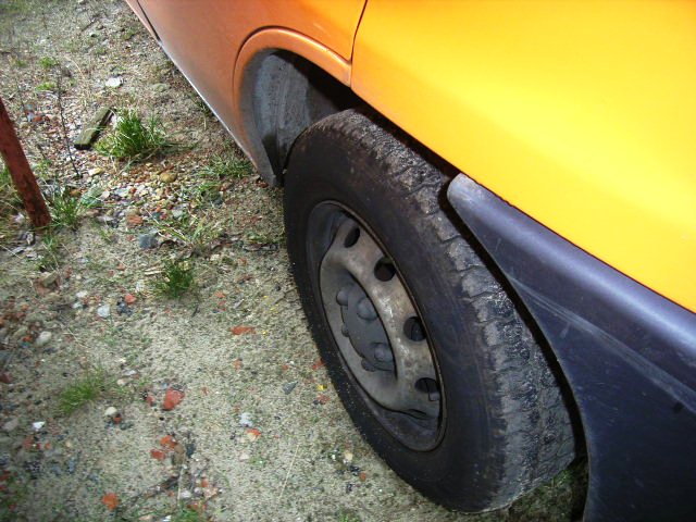 Behördenfahrzeuge
-8