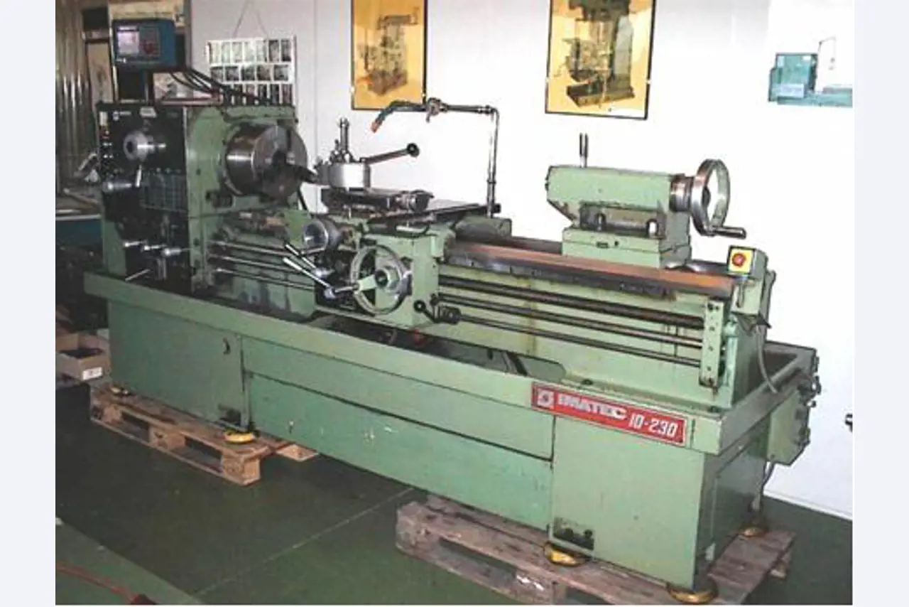 leilão voluntário em linha<br>máquinas-ferramentas conservadas<br>7xxxx Baden-Württemberg-1